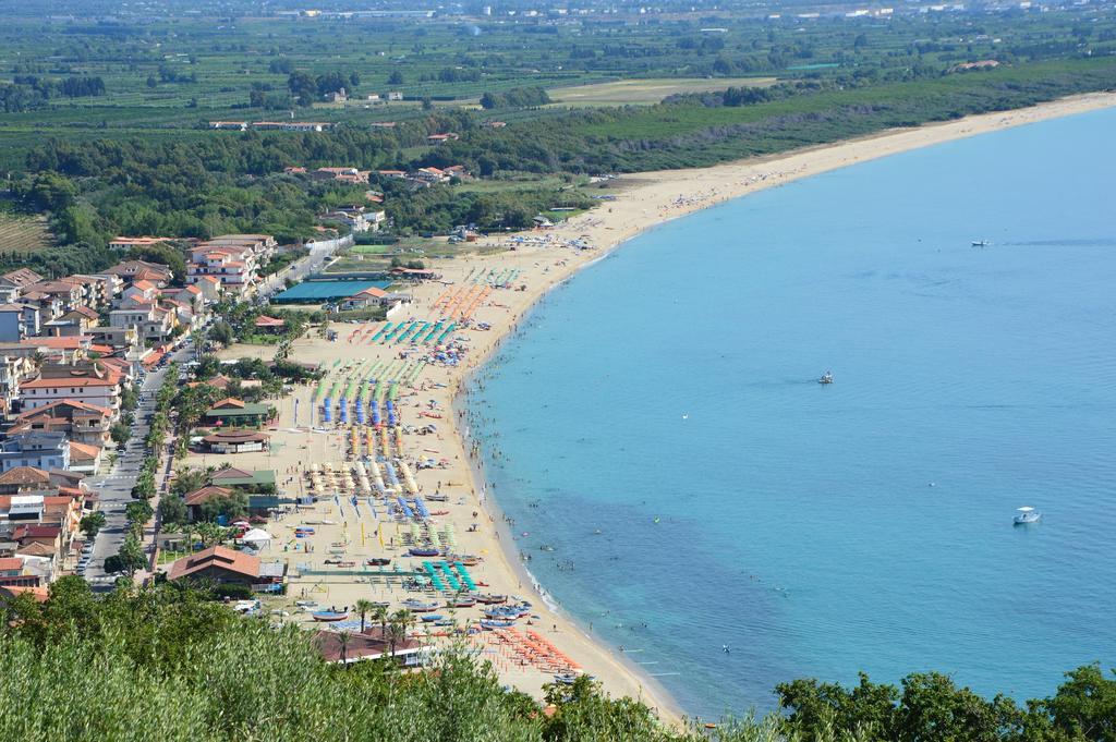 Hotel Ristorante Antica Marina Nicotera Exteriör bild